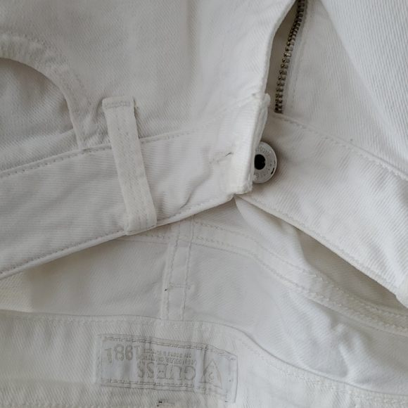 Jeans - Picture 3 of 3